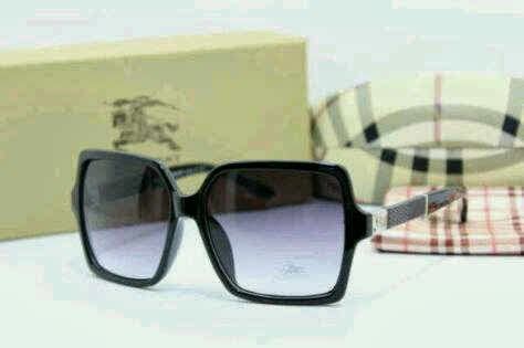 kacamata burberry hitam|burberry brand name.